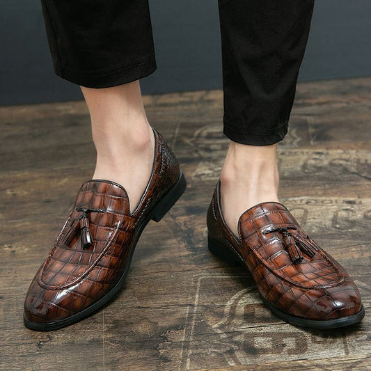 Crocodile-Embossed Tassel Loafers - 102