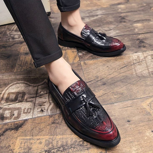 Men’s Black & Maroon Croc-Embossed Tassel Loafers -3456
